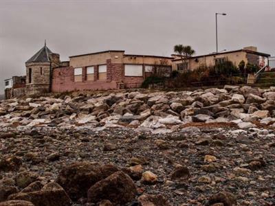 Rhos Point