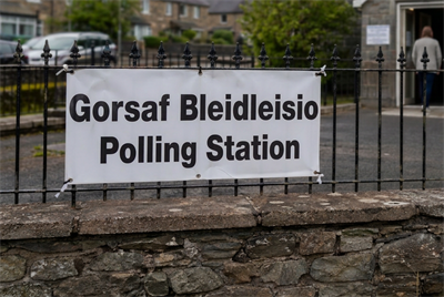 Polling Station cropped 2