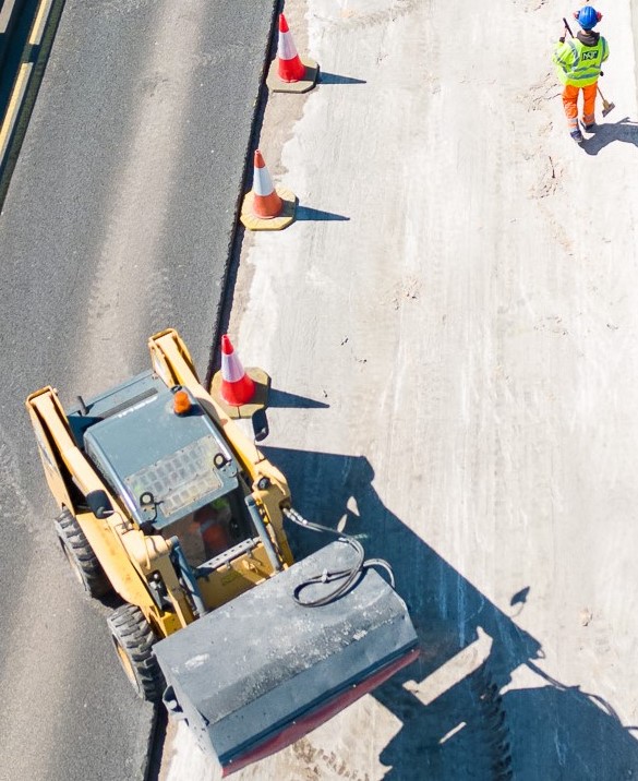 Rhoi wyneb newydd ar ffordd